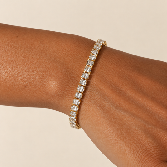 Tennis bracelet